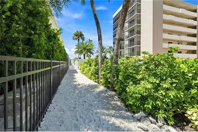 10420 Gulf Shore Dr #141, Naples, FL 34108 - Photo 47
