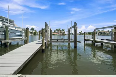 10420 Gulf Shore Dr #141, Naples, FL 34108 - Photo 41