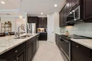 3557 Canopy Cir, Naples, FL 34120 - Photo 11