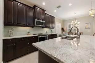 3557 Canopy Cir, Naples, FL 34120 - Photo 7