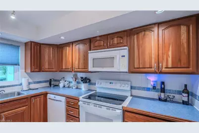 814 SE 46th St #1G, Cape Coral, FL 33904 - Photo 11