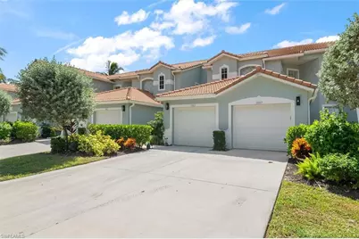 1182 Sweetwater Ln #1807, Naples, FL 34110 - Photo 3