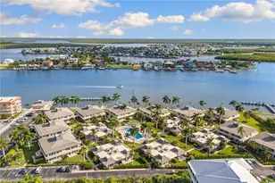 1215 Edington Pl, Marco Island, FL 34145 - Photo 29