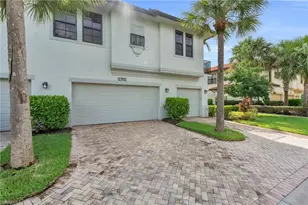 1391 Santiago Cir, Naples, FL 34113 - Photo 11