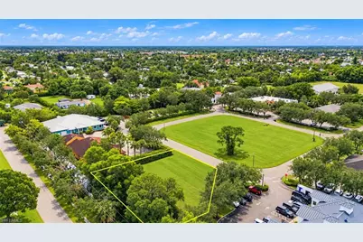 3900 Via Del Rey, Bonita Springs, FL 34134 - Photo 3