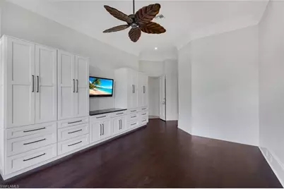 1609 Chinaberry Way, Naples, FL 34105 - Photo 25