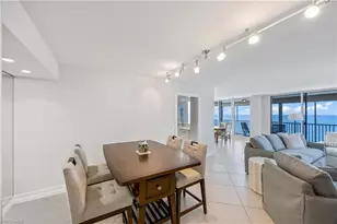 10691 Gulf Shore Dr, Naples, FL 34108 - Photo 15