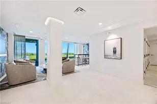 10691 Gulf Shore Dr, Naples, FL 34108 - Photo 7