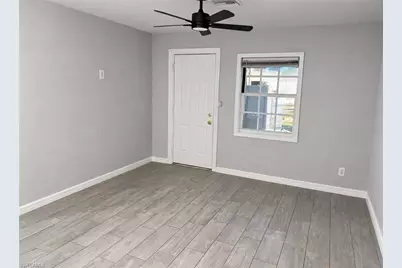 1140 4th Way, North Fort Myers, FL 33903 - Photo 3