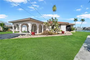 125 Pago Pago Dr E, Naples, FL 34113 - Photo 23
