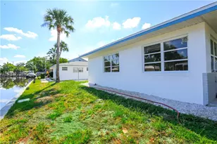 2829 Shoreview Dr, Naples, FL 34112 - Photo 3