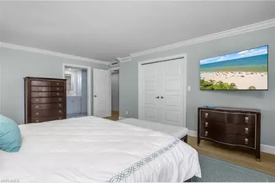1717 Gulf Shore Blvd N #101, Naples, FL 34102 - Photo 21