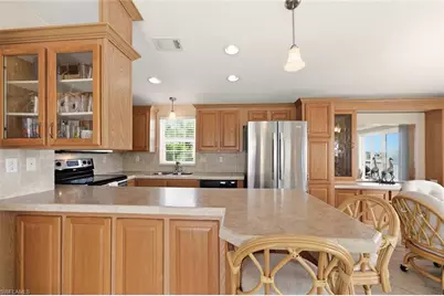 1055 Diamond Lake Cir, Naples, FL 34114 - Photo 13