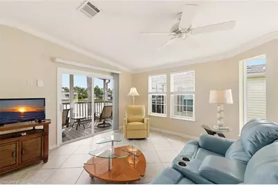1055 Diamond Lake Cir, Naples, FL 34114 - Photo 5