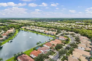 12710 Aviano Dr, Naples, FL 34105 - Photo 31