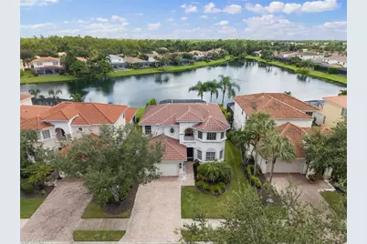 12710 Aviano Dr, Naples, FL 34105 - Photo 27