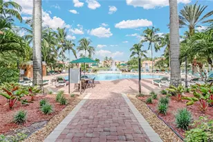 1195 Wildwood Lakes Blvd, Naples, FL 34104 - Photo 37