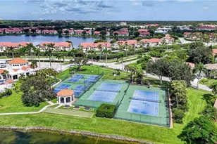 7707 Jewel Ln, Naples, FL 34109 - Photo 33
