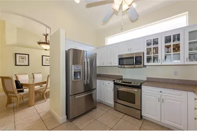 8059 Tauren Ct, Naples, FL 34119 - Photo 7