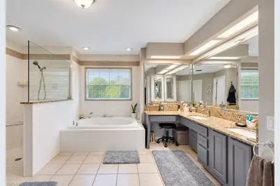 1727 SE 8th Ave, Cape Coral, FL 33990 - Photo 17