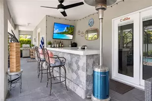 1727 SE 8th Ave, Cape Coral, FL 33990 - Photo 3