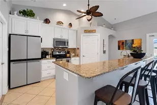 1727 SE 8th Ave, Cape Coral, FL 33990 - Photo 13