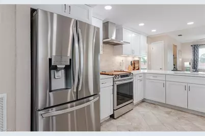 5121 Sunnybrook Ct #26, Cape Coral, FL 33904 - Photo 9