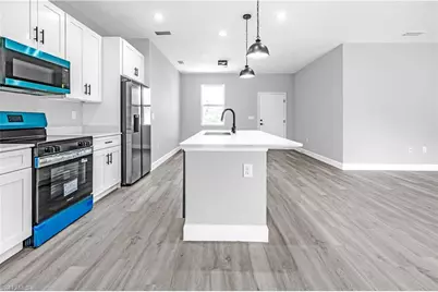 1045 Norfolk Ave S, Lehigh Acres, FL 33974 - Photo 9