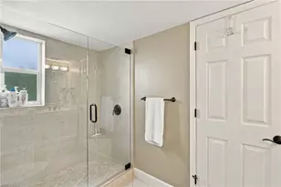 9517 Gulf Shore Dr, Naples, FL 34108 - Photo 23