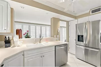 9517 Gulf Shore Dr #403, Naples, FL 34108 - Photo 11