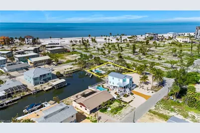 180 Donora Blvd, Fort Myers Beach, FL 33931 - Photo 9