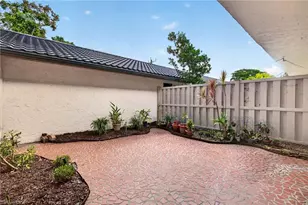 3370 10th St N, Naples, FL 34103 - Photo 31