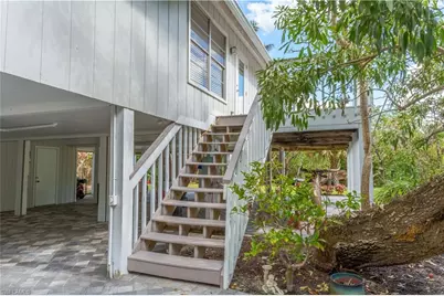 5058 Seahorse Ave, Naples, FL 34103 - Photo 3