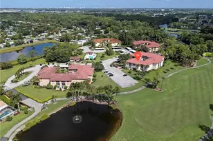 1051 Foxfire Ln, Naples, FL 34104 - Photo 27
