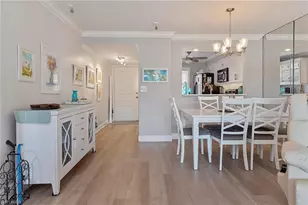 1051 Foxfire Ln, Naples, FL 34104 - Photo 7