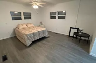 16230 Cynthia Ct, Fort Myers, FL 33908 - Photo 13