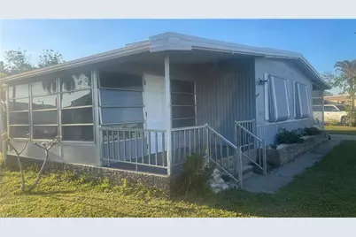 16230 Cynthia Ct, Fort Myers, FL 33908 - Photo 3