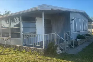 16230 Cynthia Ct, Fort Myers, FL 33908 - Photo 3