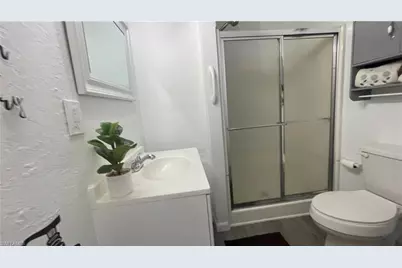 16230 Cynthia Ct, Fort Myers, FL 33908 - Photo 21