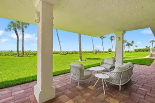 10691 Gulf Shore Dr, Naples, FL 34108 - Photo 33