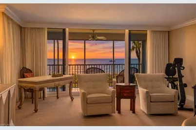 10691 Gulf Shore Dr #200, Naples, FL 34108 - Photo 27