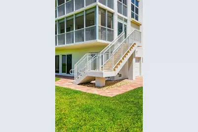 10691 Gulf Shore Dr #200, Naples, FL 34108 - Photo 29