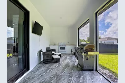 2905 4th St W, Lehigh Acres, FL 33971 - Photo 45