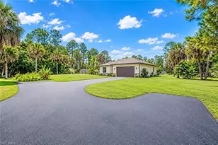 2735 12th Ave NE, Naples, FL 34120 - Photo 3