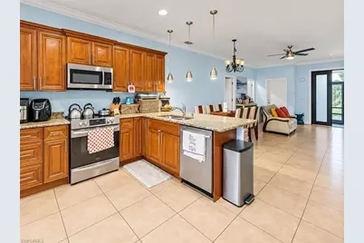 2735 12th Ave NE, Naples, FL 34120 - Photo 11