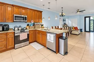 2735 12th Ave NE, Naples, FL 34120 - Photo 11
