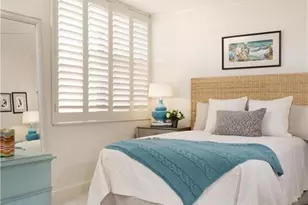 6585 Nicholas Blvd, Naples, FL 34108 - Photo 11