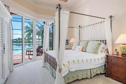 915 Spanish Moss Trl, Naples, FL 34108 - Photo 15