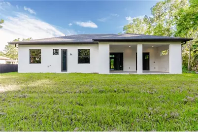 1871 24th Ave NE, Naples, FL 34120 - Photo 33