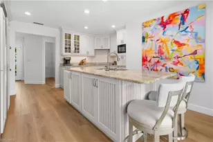 807 Rue Deville, Naples, FL 34108 - Photo 9